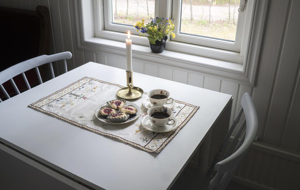 Anfasteroed Gardsvik - Grindstugan Ljungskile Bagian luar foto