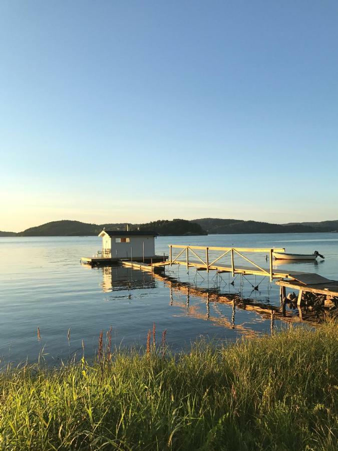 Anfasteroed Gardsvik - Grindstugan Ljungskile Bagian luar foto
